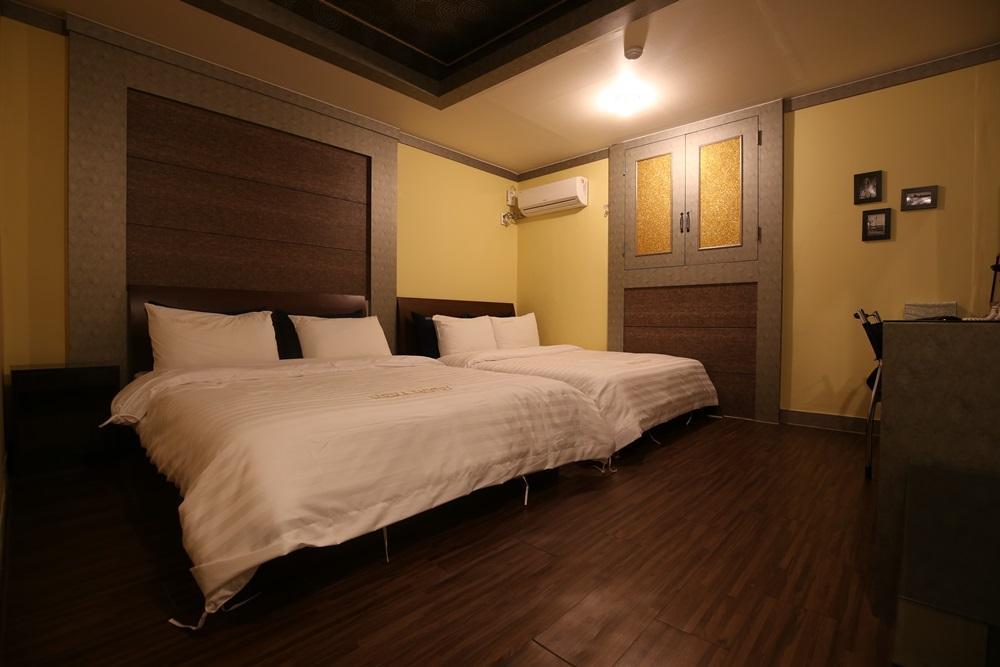 Hera Motel Daejeon Extérieur photo